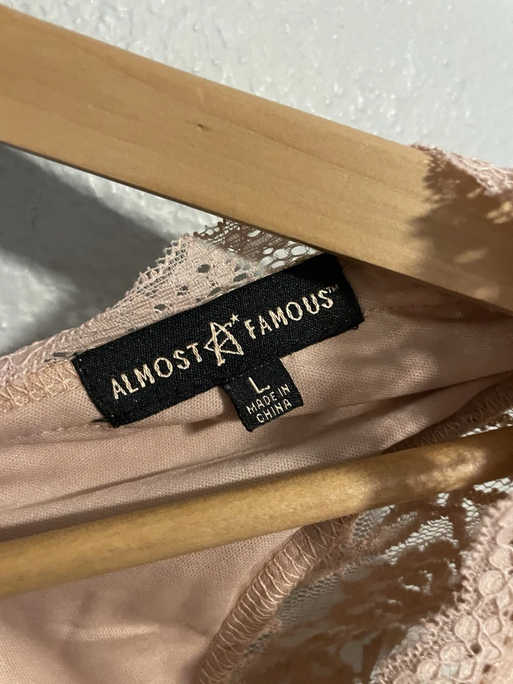 Almost Famous 女式上衣大号粉色花卉弹力蕾丝网眼浪漫仙女 Y2K — 第 4/4 张图片