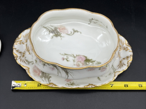 Antiguo barco de salsa Haviland H&Co/L Feu de Four rosa con tapa de flor de aster - Imagen 16 de 17
