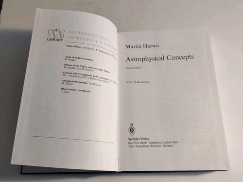 ASTROPHYSICAL CONCEPTS 2nd Edition Hardcover Book By Martin D. Harwit. - Foto 3 di 11