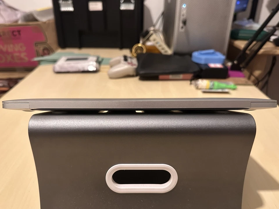 Apple MacBook Pro 13" 2016 · i5 · 16GB · 512GB, photo 4 of 5