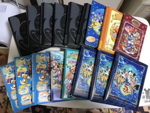 Tokyo-DISNEY-Souvenir-Coins-746-Pressed-Penny-W-17-Collection-Book-set-Japan