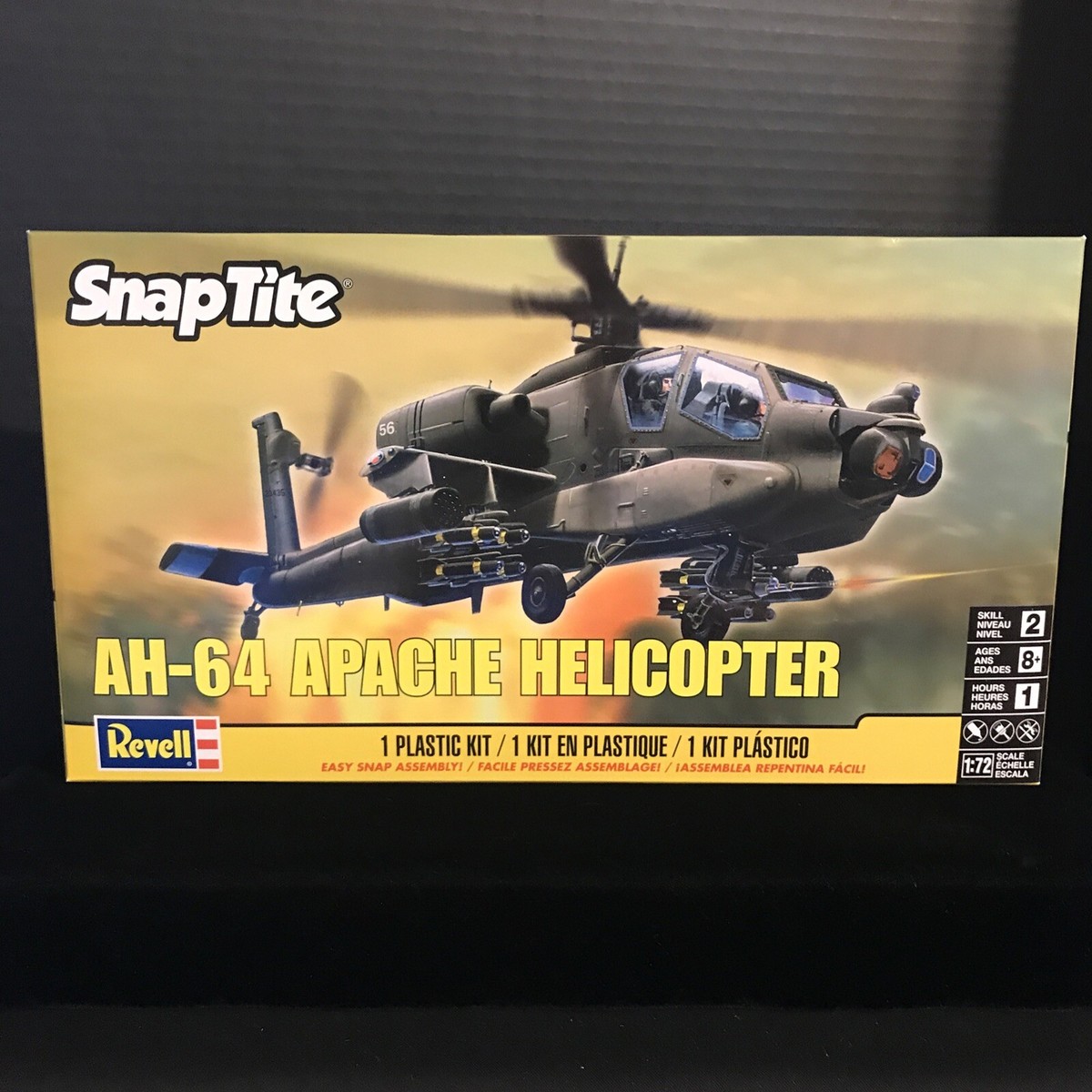 REVELL 85-1183 SNAPTITE AH-64 APACHE HELICOPTER MODEL KIT