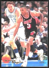 1993-94 Stadium Club Base Steve Smith Miami Heat #3 Triple Doubles Insert