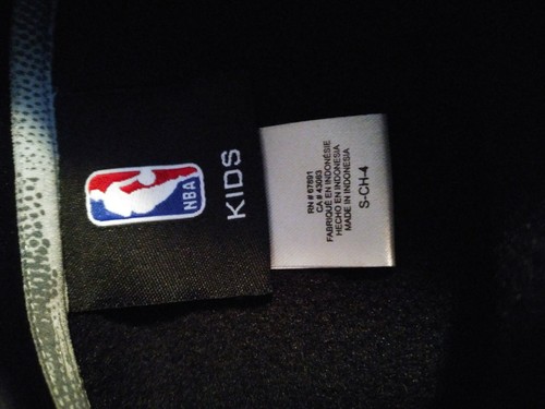 NWT Kids San Antonio Spurs Fleece Long Sleeve Small (4) NBA New - Picture 4 of 5