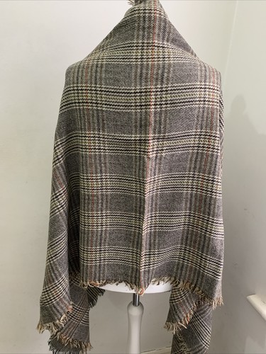 CHAL/ENVOLTURA VINTAGE BURBERRY LONDON CLÁSICO TWEED GRANDE 100 % CACHEMIRA - Imagen 4 de 12