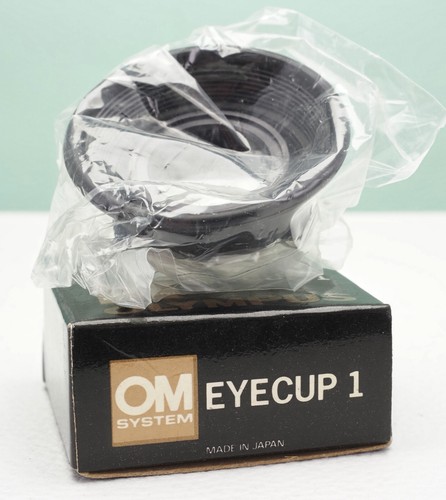 Genuine Olympus OM System Eyecup 1 with Plain Glass - MINT & Boxed
