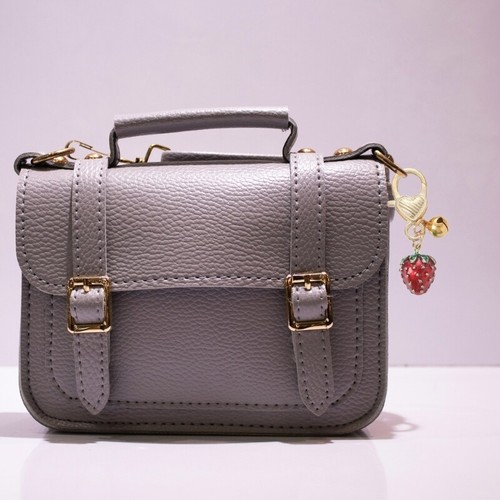 Lovely Strawberry Keychain Fruit Shapes Phone Chain Detachable Phone Lanyard - Picture 6 of 8