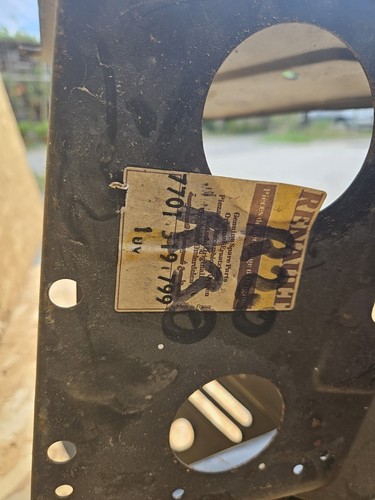 Panel de carrocería delantero Renault R 30 NOS OEM 7701519799 - Imagen 6 de 7