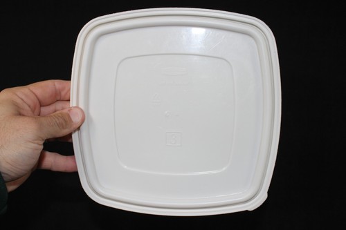 Rubbermaid 8,5" Servierschoner Quadrat #3 MANDEL Ersatz Druckknopf Deckel Dichtung 0013 EUC - Bild 4 von 9