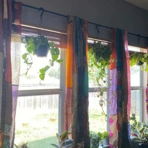 2 PCS Indian Sari Patchwork Curtain Drape Window Decor Multi Silk Sari Curtain - Picture 4 of 6