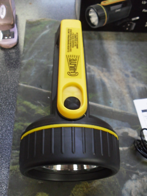 Clulite Adjust-a-Beam Torch AB200 LED Rechargeable Torch With Adjustable Beam