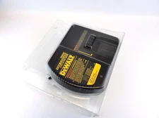 DeWalt New Genuine DW0246 24V Fan Battery Charger DW0240 DW0242 Stryker STR0246M