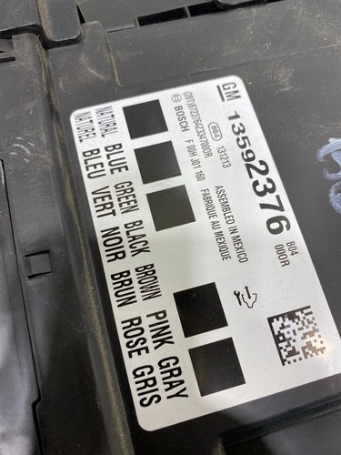 2014 CHEVROLET CAMARO ZL1 OEM BCM BODY CONTROL MODULE 13592376 USED - Picture 2 of 6