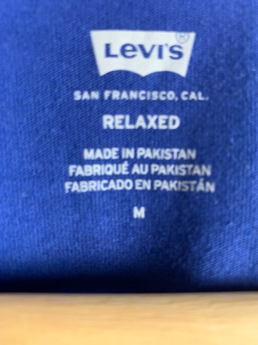 Levi’s Men's T-Shirt M Blue Graphic Tee Relaxed Fit Short Sleeve Soft Casual Top - Picture 4 of 13