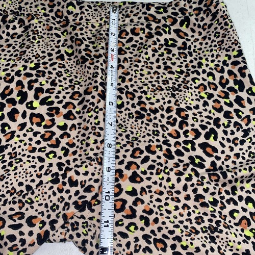 American Eagle Pull On Cheetah Print Biker Shorts Medium High Rise EUC! - Picture 6 of 8