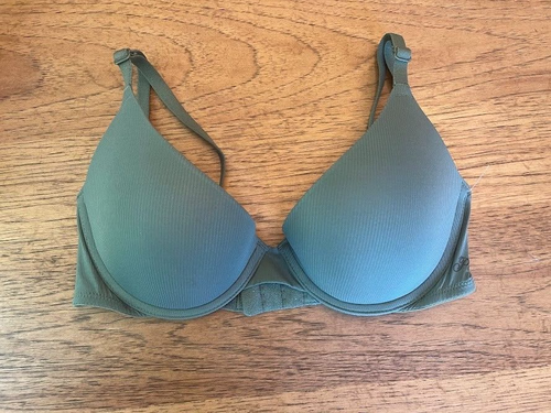 Pink Victoria's Secret Fresh Forest 34C Wear Everywhere Push Up BH VS