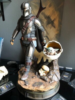 Start Wars Statue The Mandalorian and The Child - Legacy