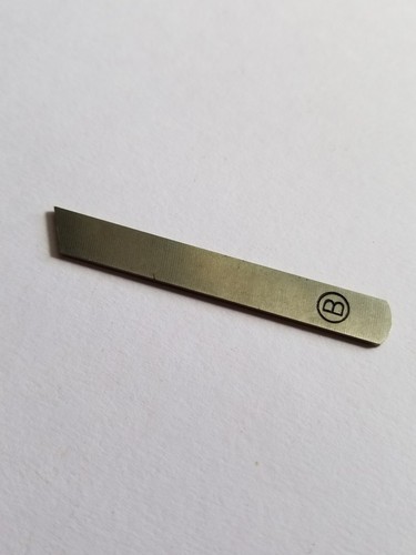 LOWER KNIFE 112436-0-01 fits BROTHER B531 OVERLOCK -FREE SHIPPING- - Picture 1 of 2