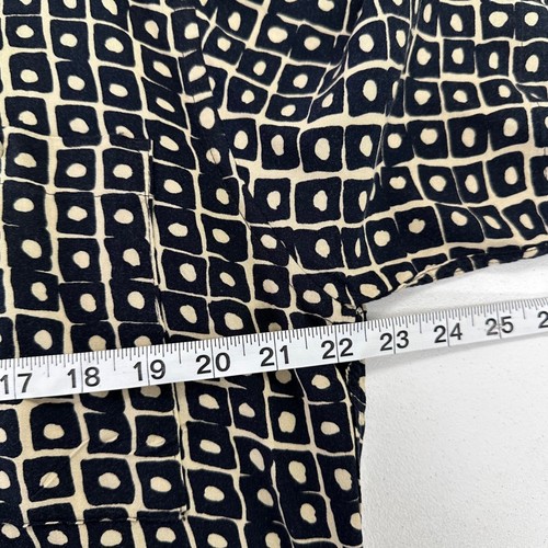 Abstract Print Button Up Short Sleeve Shirt - Casual, Vacation , Beach- L - Picture 8 of 9