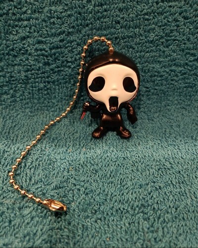 Ghostface Light Pull or Fan Pull - Scream - Horror Decor - Ghostface  - Picture 1 of 2