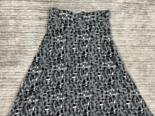 Lularoe Skirt Womens XS Black White Geometric Knee Length Flared Casual - Picture 2 of 11