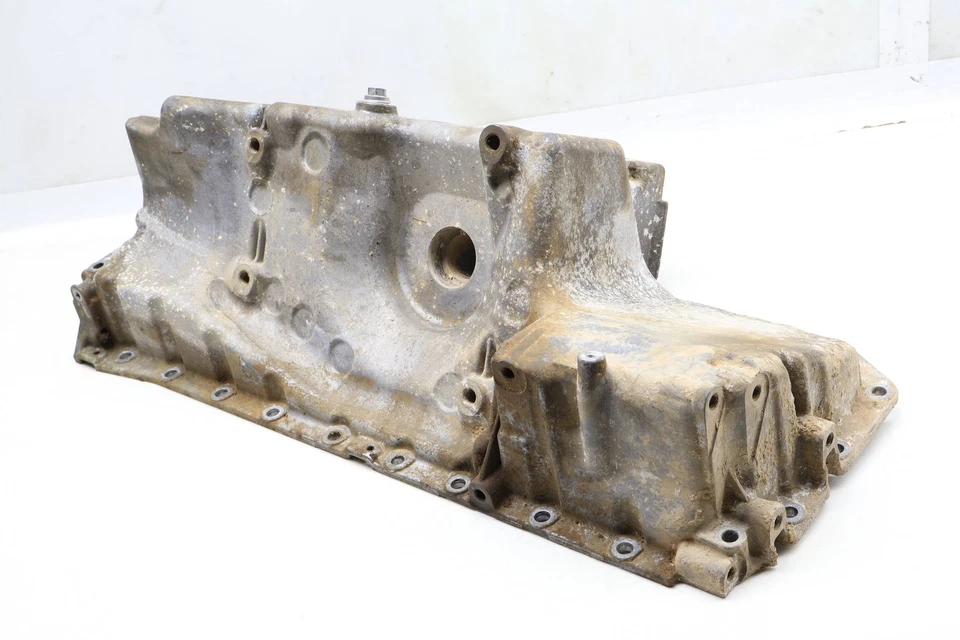 BMW X5 2014-2018 3,0 L - cárter de aceite del motor 7635651 Foto 2 de 4