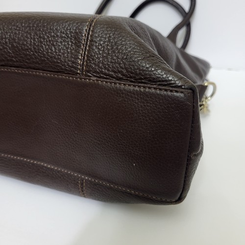 Sac fourre-tout Liz Claiborne en cuir grainé chaîne accent sac à bandoulière marron sac à main - Photo 7/16