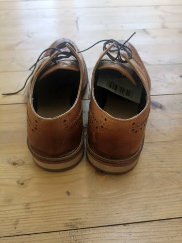 Moss Bros Tan Chunky Brogue Shoes – UK Size 8 - Picture 3 of 7