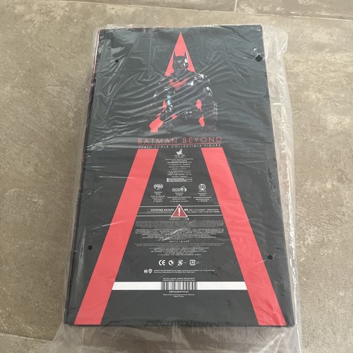 Hot Toys Batman Arkham Knight « Batman Beyond » VGM039 1/6th Scale Figure Neuf - Imagen 2 de 2