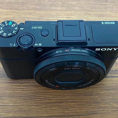 Sony Cyber-Shot RX100 II rx100 m2 Digital Camera 20.2MP 3.6x Built