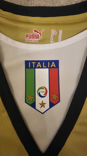Gianluigi Buffon Hand Signed Italia Jersey#1 With Beckett COA - Imagen 3 de 7
