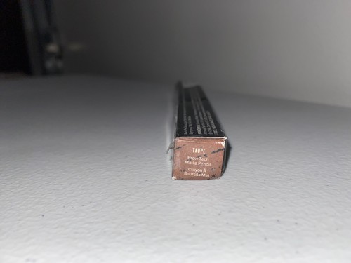 Smashbox Brow Tech Matte Dual-Ended Eye Brow Pencil, Longwearing Formula, Taupe - Picture 4 of 4