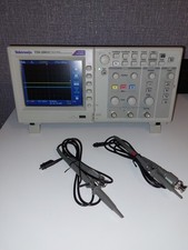 Tektronix TDS2001C Digital Storage  Oscilloscope 50MHz 2 two channel probes