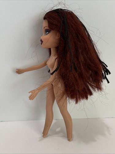 Bratz bambola collezione Treasures Roxxi Twiinz capelli rossi trecce nere bambola nuda - Foto 3 di 9