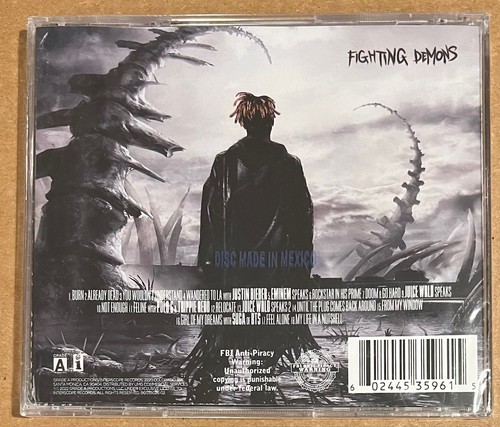 Juice WRLD - Fighting Demons (Dirty Version) CD '22 (SEALED w/ cracked case) - Picture 2 of 2