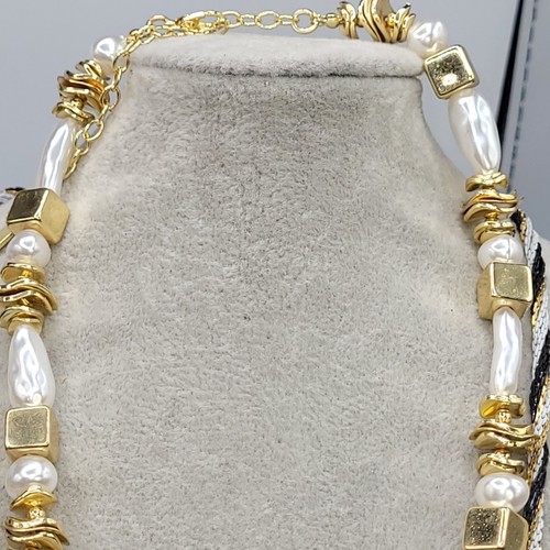 Sugarfix* Lot, Goldtone And Feux Pearl16"+3", I.T. inbossed earrings1",Tri Tone - Picture 11 of 14