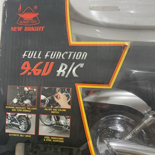 New Bright Harley Davidson VRSCA V-Rod R/C 9.6 V Motorcycle 2003 NOS 24" - Picture 11 of 11