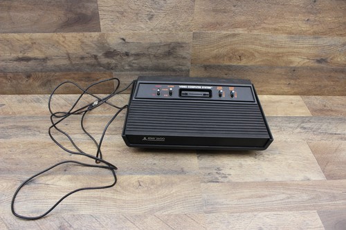 Atari 2600 Konsole Darth Vader Black Edition, CX2600A GETESTET & funktionierende Konsole - Bild 1 von 7