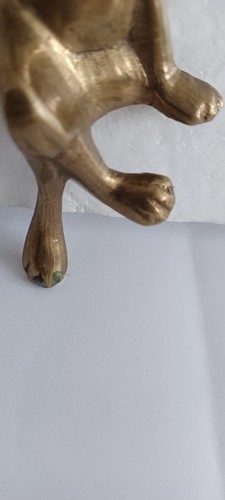 Sitting Bunny Rabbit figurine Brass Vintage Bunny Crossed Legs Paper Weight Deco - Picture 8 of 9
