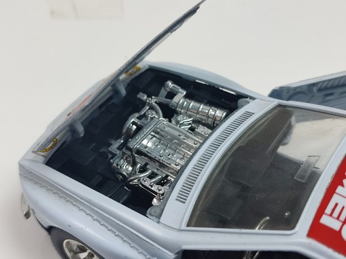 Burago 1:24 Alfetta Corsa Alfa Romeo modelo de coche clásico modelo blanco Krmei - Imagen 9 de 10