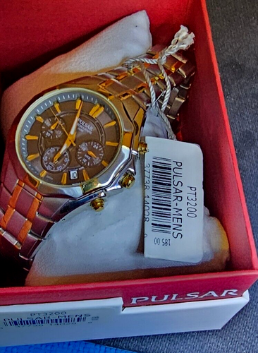 Brand New Pulsar PT3200 grey/gold Chronograph Watch 43mm 2 tone - Picture 6 of 6