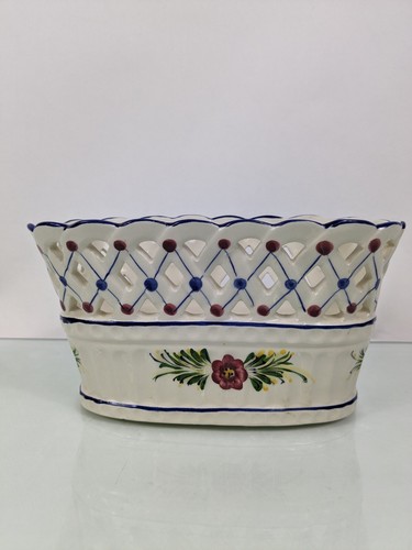 Portugal RCCL Hand Painted Lattice Ceramic planter pot floral green