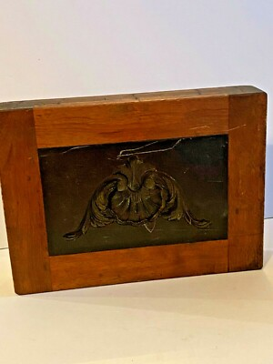 #ad CIRCA 1800s ANTIQUE WOODBLOCK PATTERN MOLD PRIMITIVE. PLASTER CAST GESSO MO $250.00