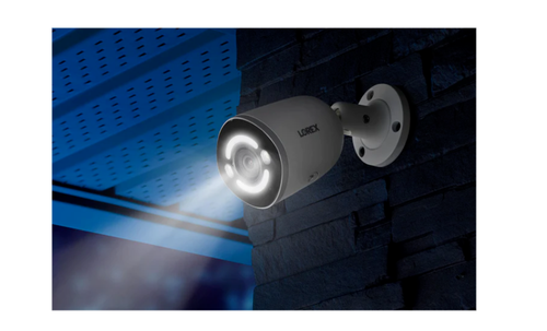 Lorex 4K Ultra HD telecamera IP deterrenza intelligente con illuminazione di sicurezza intelligente E895AB - Foto 9 di 10
