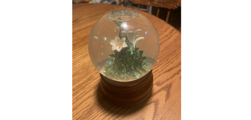 Hummingbird San Francisco Music Box Company Snow Globe (Tune: Memory) - Picture 2 of 4