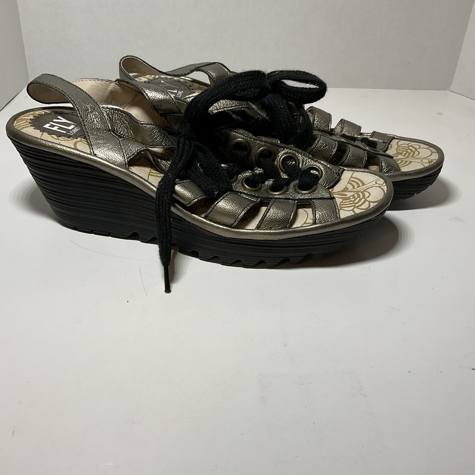 Picture 4 of 10