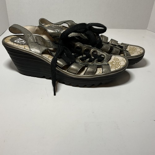 FLY London Multi-strap Wedge Sandals Lace Up Women's Size 39 Gold Yito - Picture 4 of 10