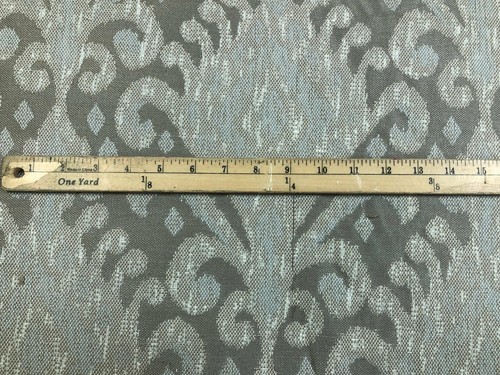 Designer Beige Grey Cream Ikat Upholstery Drapery Fabric - 第 4/5 張圖片