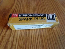 New ND Denso Spark Plug W24ES-U Qty 2