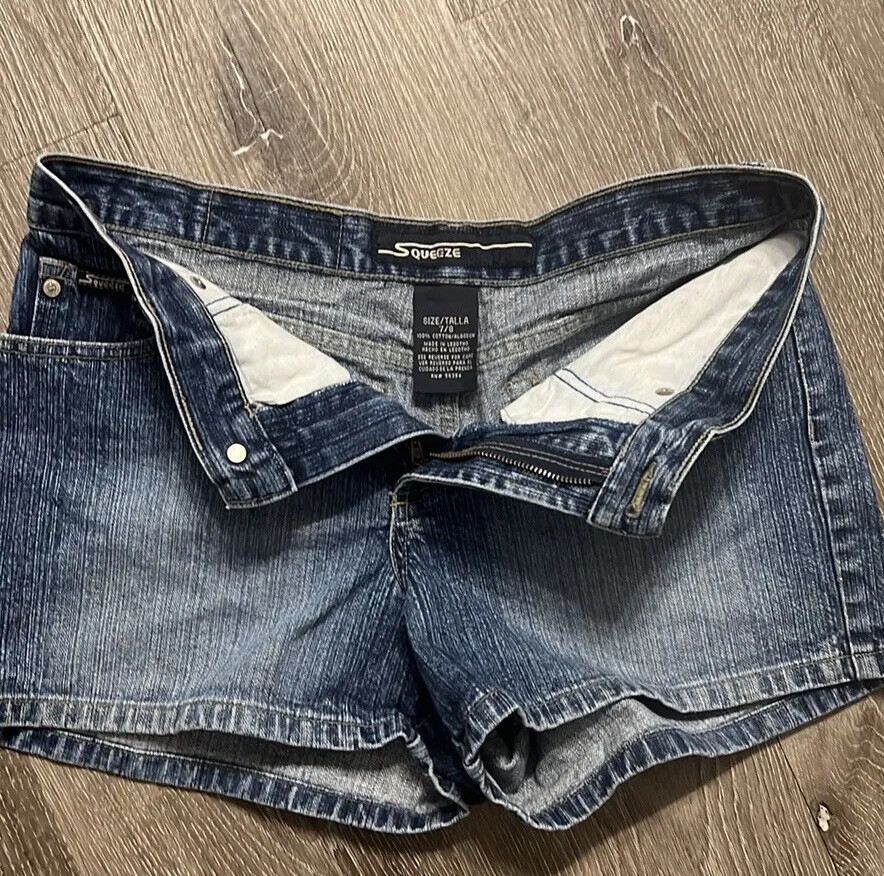 SQUEEZE Denim Shorts Junior Size 7/8 - image 3